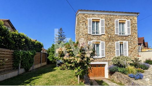 Casa de lujo en Soisy-sous-Montmorency, Valle de Oise