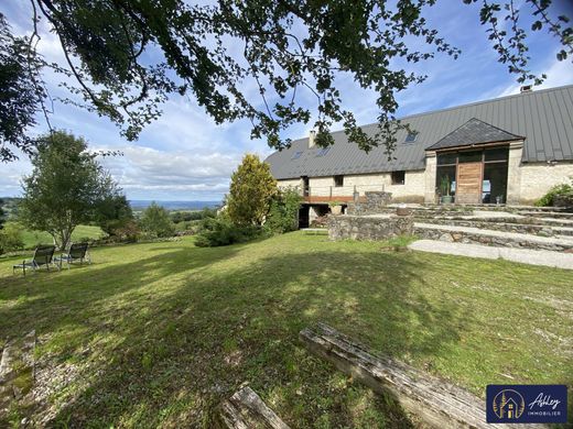 Элитный дом, Le Monteil, Cantal