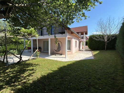 Luxury home in Besançon, Doubs