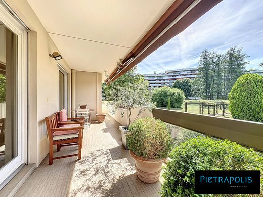 Apartament w Écully, Rhône