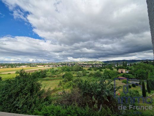 Saint-Just-Saint-Rambert, Loireの高級住宅