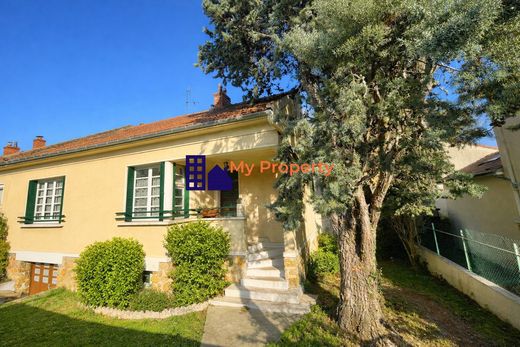 Luxus-Haus in Houilles, Yvelines