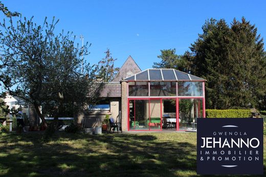 Luxus-Haus in Séné, Morbihan