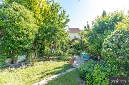 Элитный дом, Le Perreux-sur-Marne, Val-de-Marne