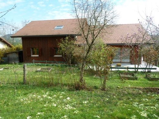 Luxury home in Menthonnex-sous-Clermont, Haute-Savoie