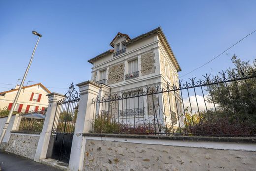 Элитный дом, Villemomble, Seine-Saint-Denis