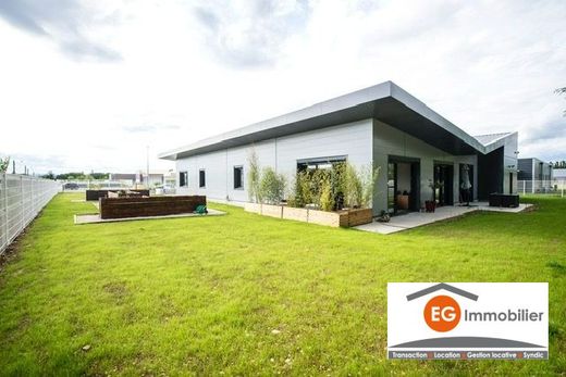 Офис, Châteauneuf-du-Rhône, Drôme