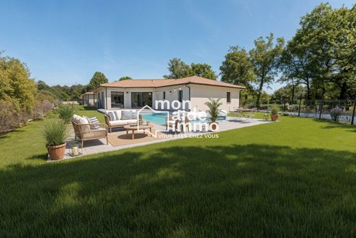 Casa de lujo en Saint-Médard-en-Jalles, Gironda