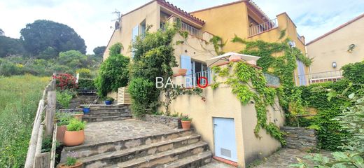 Luxury home in Collioure, Pyrénées-Orientales