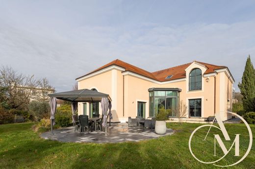 Luxe woning in Saint-Prix, Val d'Oise
