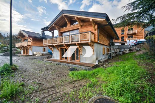 Maison de luxe à Essert-Romand, Haute-Savoie