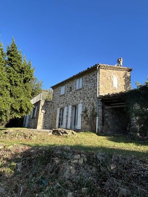 منزل ﻓﻲ Saint-Étienne-de-Boulogne, Ardèche