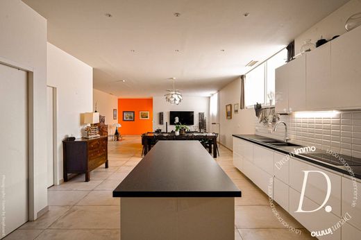 Apartment in Marseille, Bouches-du-Rhône