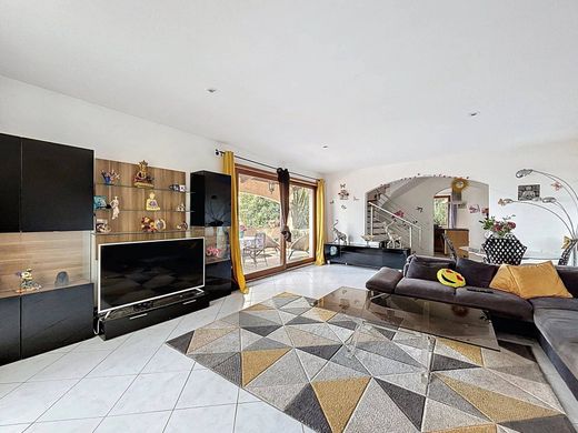 Luxury home in Sainte-Agnès, Alpes-Maritimes