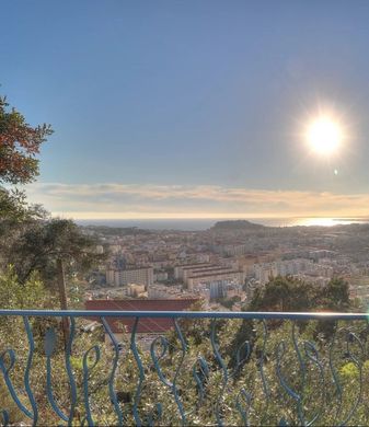 Maison de luxe à Nice, Alpes-Maritimes