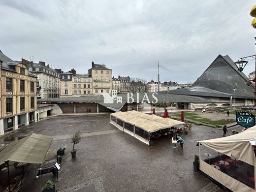 مكتب ﻓﻲ روان, Seine-Maritime