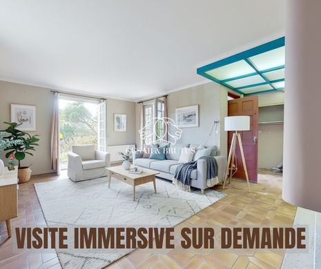 Luxury home in Francheville, Rhône