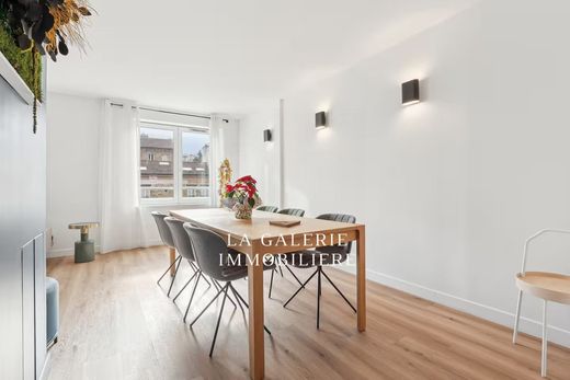 Apartment in Sèvres, Hauts-de-Seine