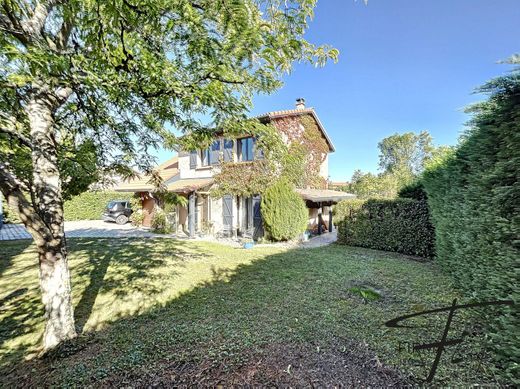 Firma Immobilier, Heyrieux | LuxuryEstate.com