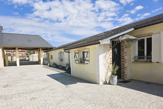 Wohnkomplexe in Hainvillers, Oise