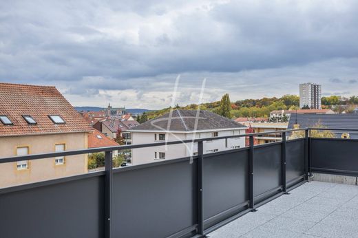 아파트 / Metz, Moselle