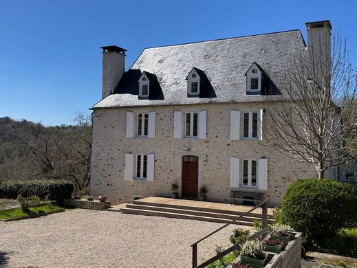Luxury home in Pau, Pyrénées-Atlantiques