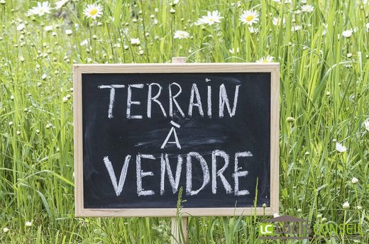 Terreno en Le Plessis-Robinson, Altos de Sena