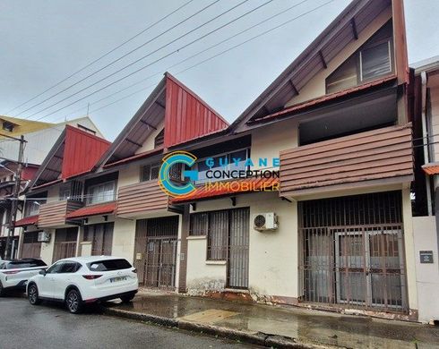 办公室  Cayenne, Arrondissement de Cayenne