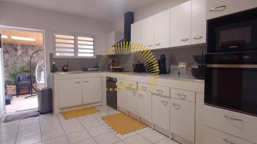 Luxe woning in Saint-Pierre, Réunion