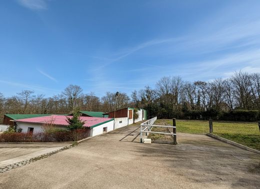 Luksusowy dom w Taverny, Val d'Oise