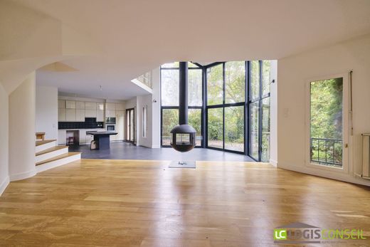 Luxury home in L'Haÿ-les-Roses, Val-de-Marne
