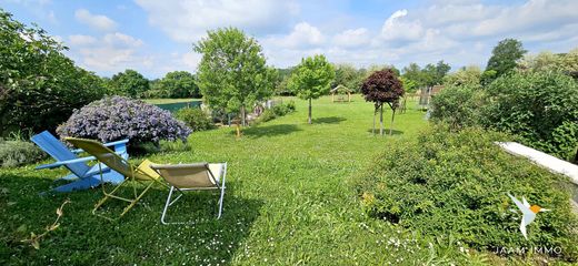 Luksusowy dom w Guéreins, Ain