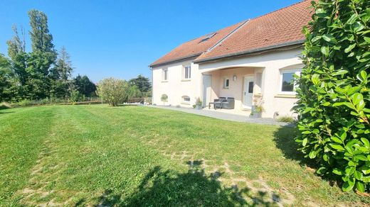 Maison de luxe à Hettange-Grande, Moselle