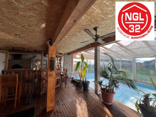 Casa di lusso a Présilly, Alta Savoia