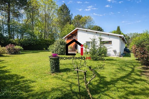 Casa de lujo en Mérignac, Gironda