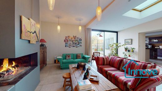 Элитный дом, Grisolles, Tarn-et-Garonne