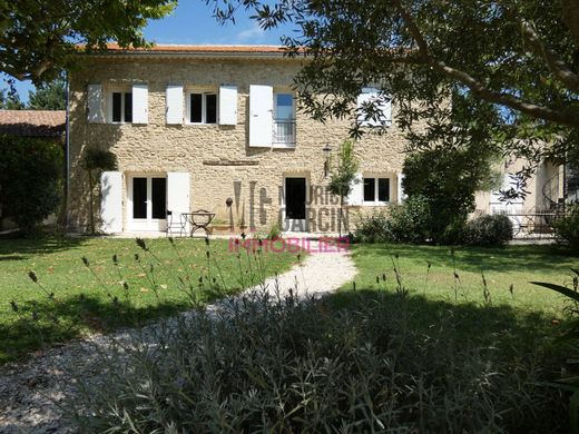 Luxus-Haus in L'Isle-sur-la-Sorgue, Vaucluse