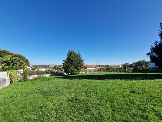 Land in Anglet, Pyrénées-Atlantiques