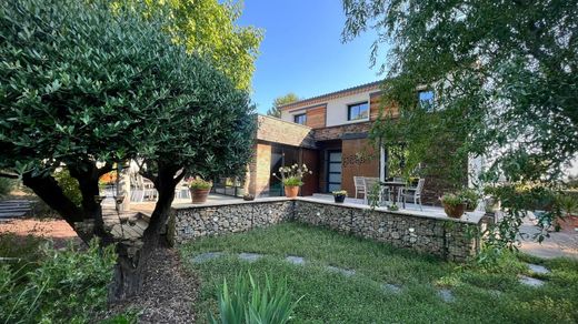 Maison de luxe à Saint-Geniès-des-Mourgues, Hérault