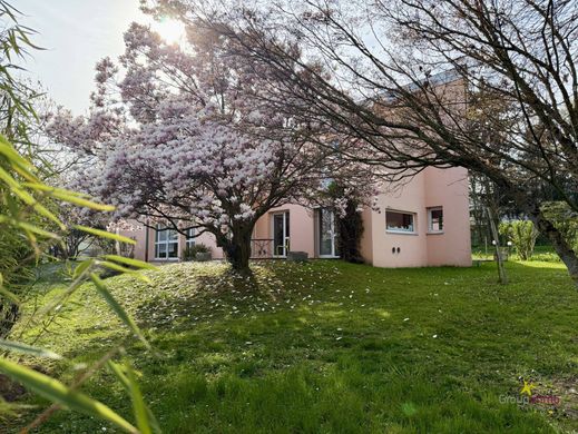 Luxury home in Mittelhausbergen, Bas-Rhin