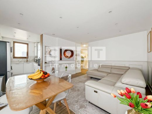Apartament w Gennevilliers, Hauts-de-Seine