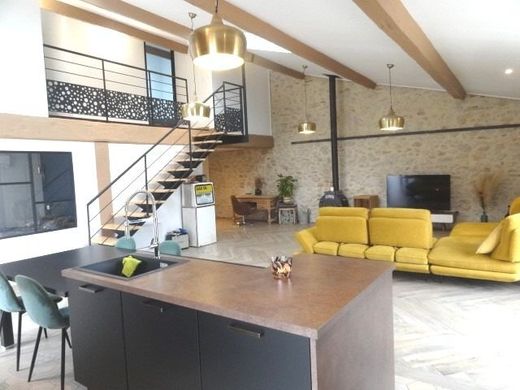 Casa de lujo en Saint-Laurent-de-la-Salanque, Pirineos Orientales