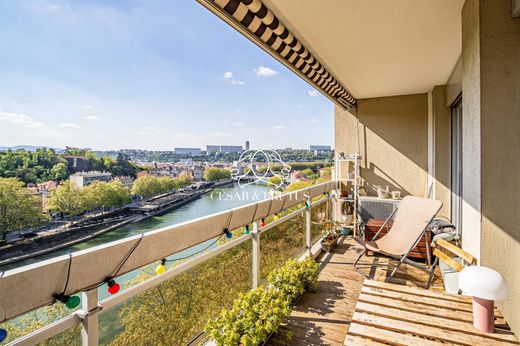 Apartment in Lyon, Rhône