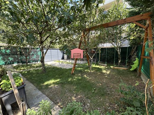 豪宅  Fontenay-sous-Bois, Val-de-Marne