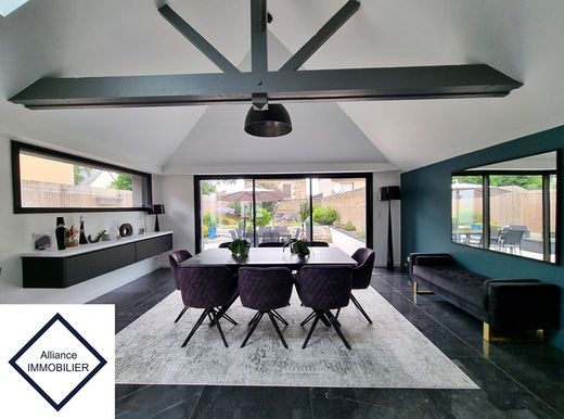 Luxury home in Montauban-de-Bretagne, Ille-et-Vilaine