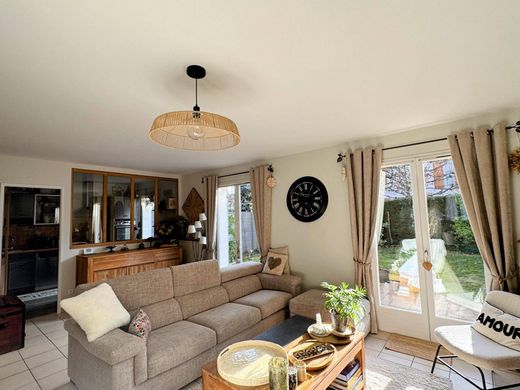 Lüks ev Élancourt, Yvelines