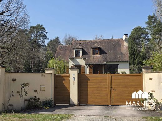 Элитный дом, Arbonne-la-Forêt, Seine-et-Marne