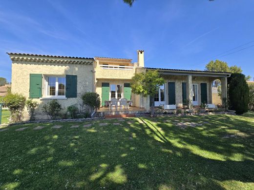 Casa de lujo en Entraigues-sur-la-Sorgue, Vaucluse
