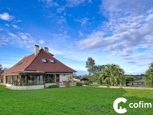 Элитный дом, Montardon, Pyrénées-Atlantiques