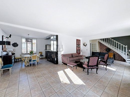 Casa de lujo en Maisons-Alfort, Valle de Marne